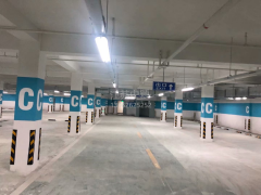 地下停車場劃線用什么材料,停車場劃線要用什么工具？